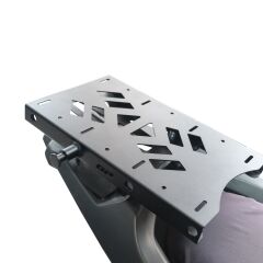 GP Kompozit Yamaha NMAX 125 / 155 2021-2026 Uyumlu Pratik Tak-Çıkar Kızaklı Arka Çanta Demiri Siyah