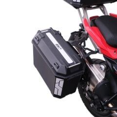 GP Kompozit Universal 26 lt x 2 Plastik Motosiklet Yan Çanta Seti Siyah