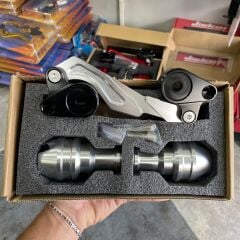 HONDA PCX TÜM MODELLERE UYUMLU EGZOZ TAKOZ RENKLİ METAL GÜMÜŞ