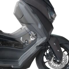 GP Kompozit Yamaha NMAX 125 / 155 2025 Uyumlu Üst Bacak Koruma Siyah
