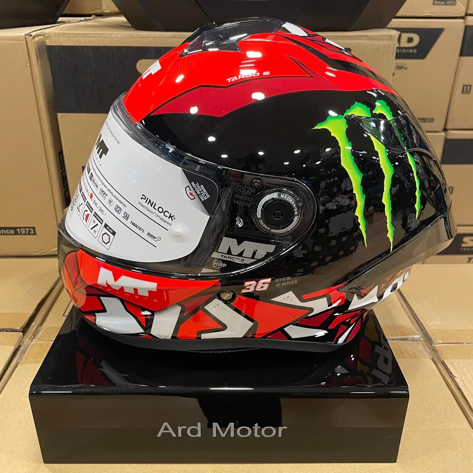 MT TARGO S PIQUERAS B5 PARLAK KASK